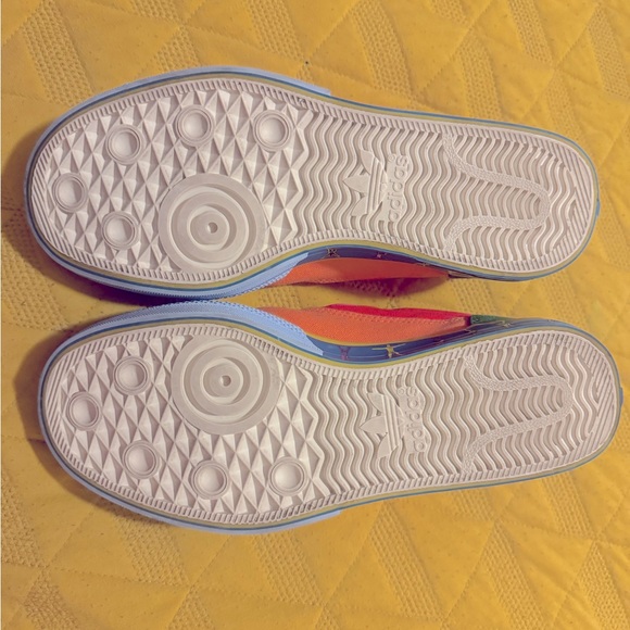 Adidas Nizza Slip-On Low 'Pride Pack - Love Unites (size 7) - Picture 3 of 6